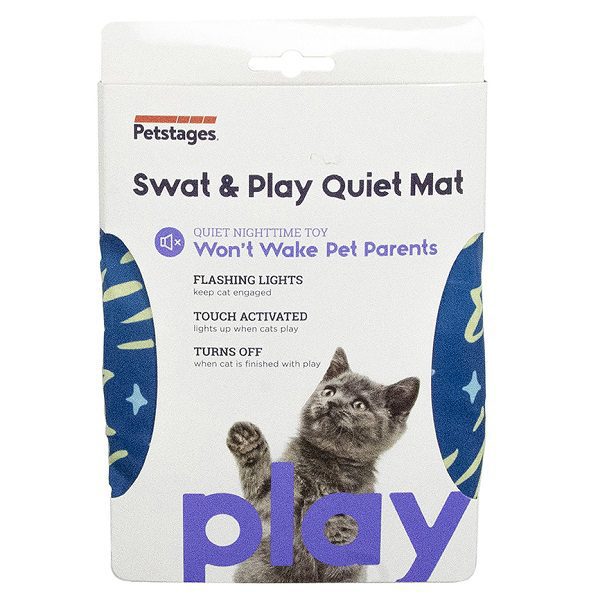Petstages Cat Swat & Play Quiet Mat