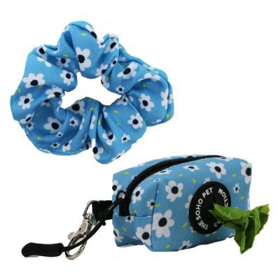 Ancol Daisy Patterned Poop Bag and Scrunchie
